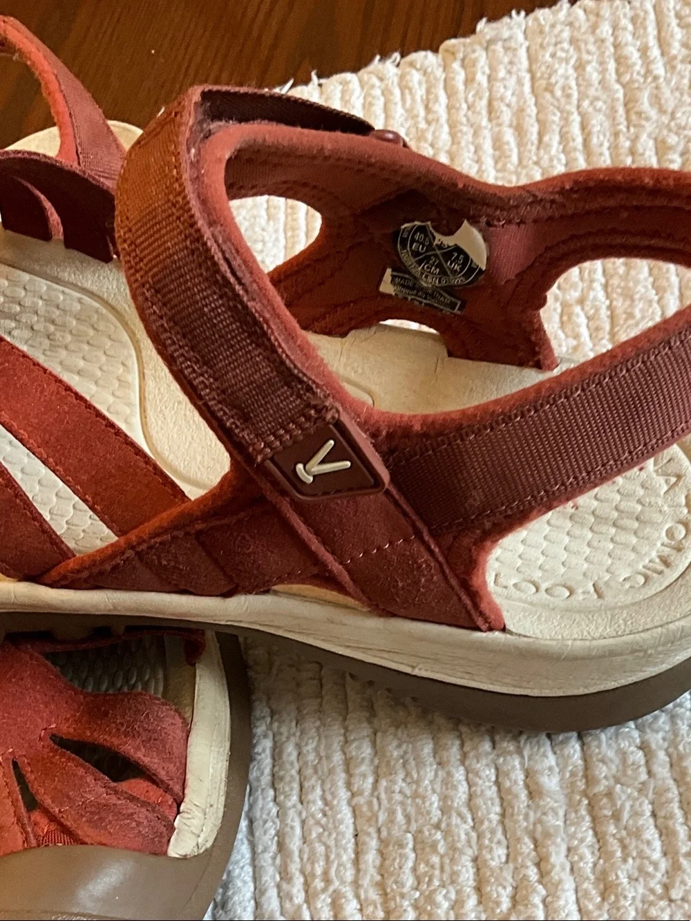 KEEN Women’s red Sport Sandals